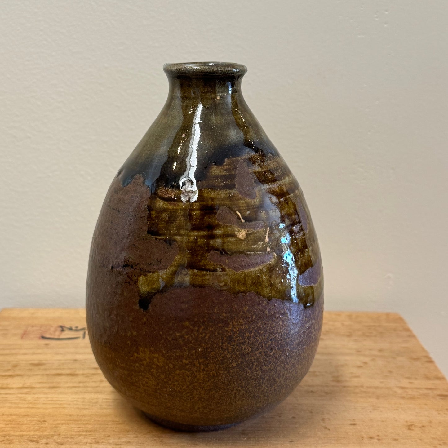 Folk Craft Tokkuri Vase Signed Issui
