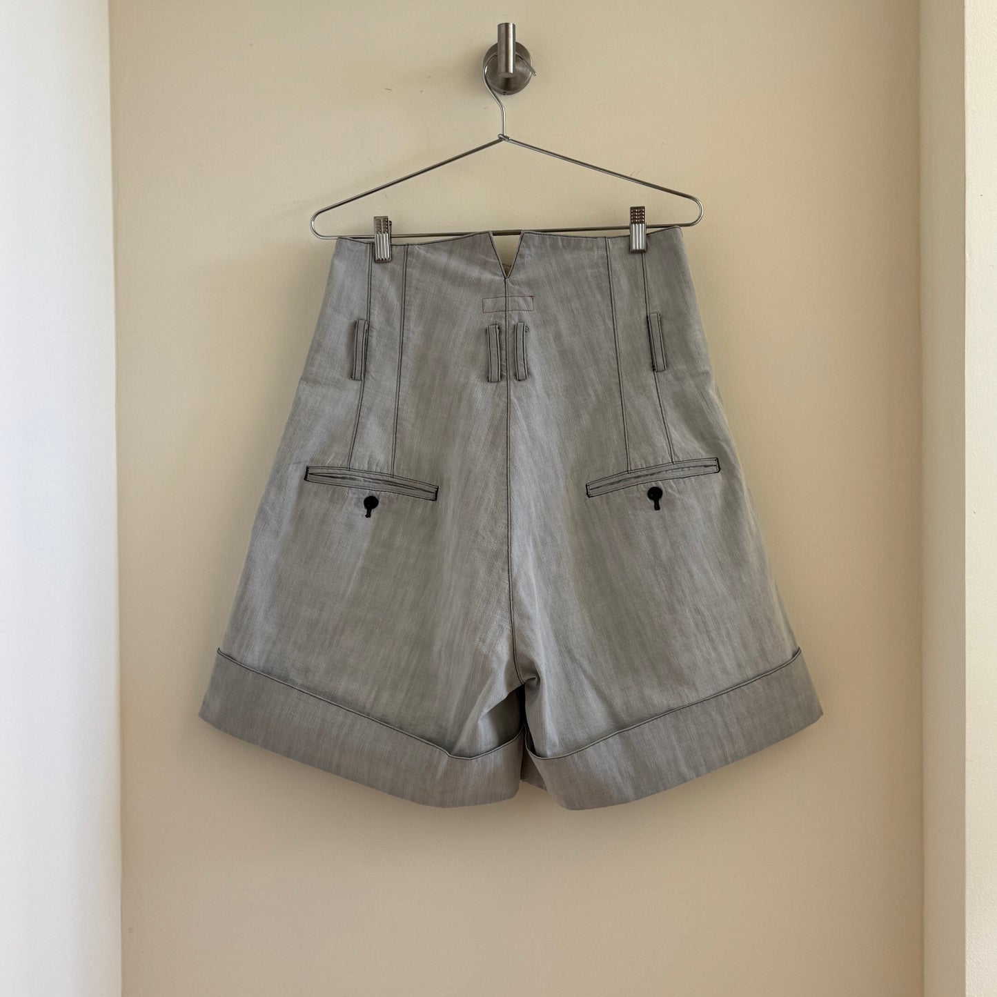 Y's Inverted Pleated Shorts