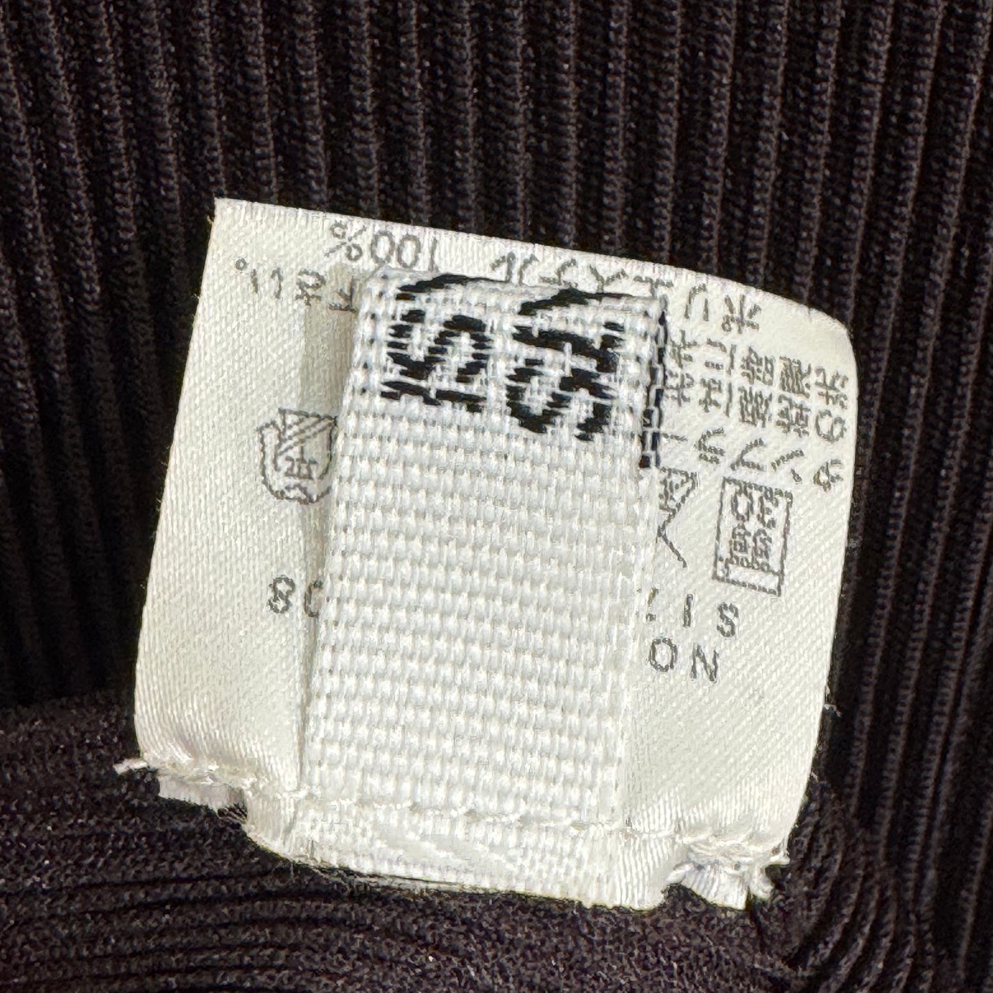 Issey Miyake Pleated Cutsew Blouse