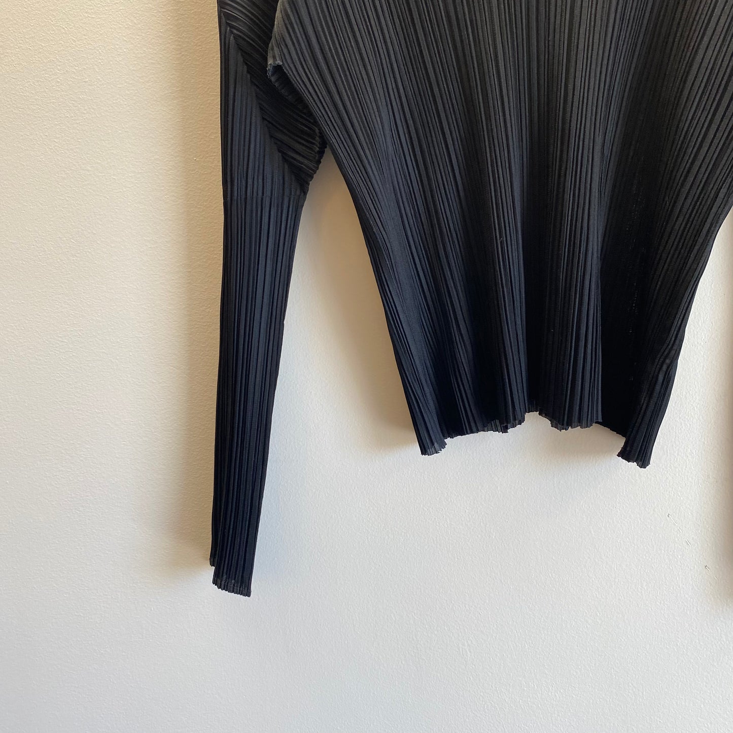 Issey Miyake Pleats Please 2004 Cropped Long Sleeve