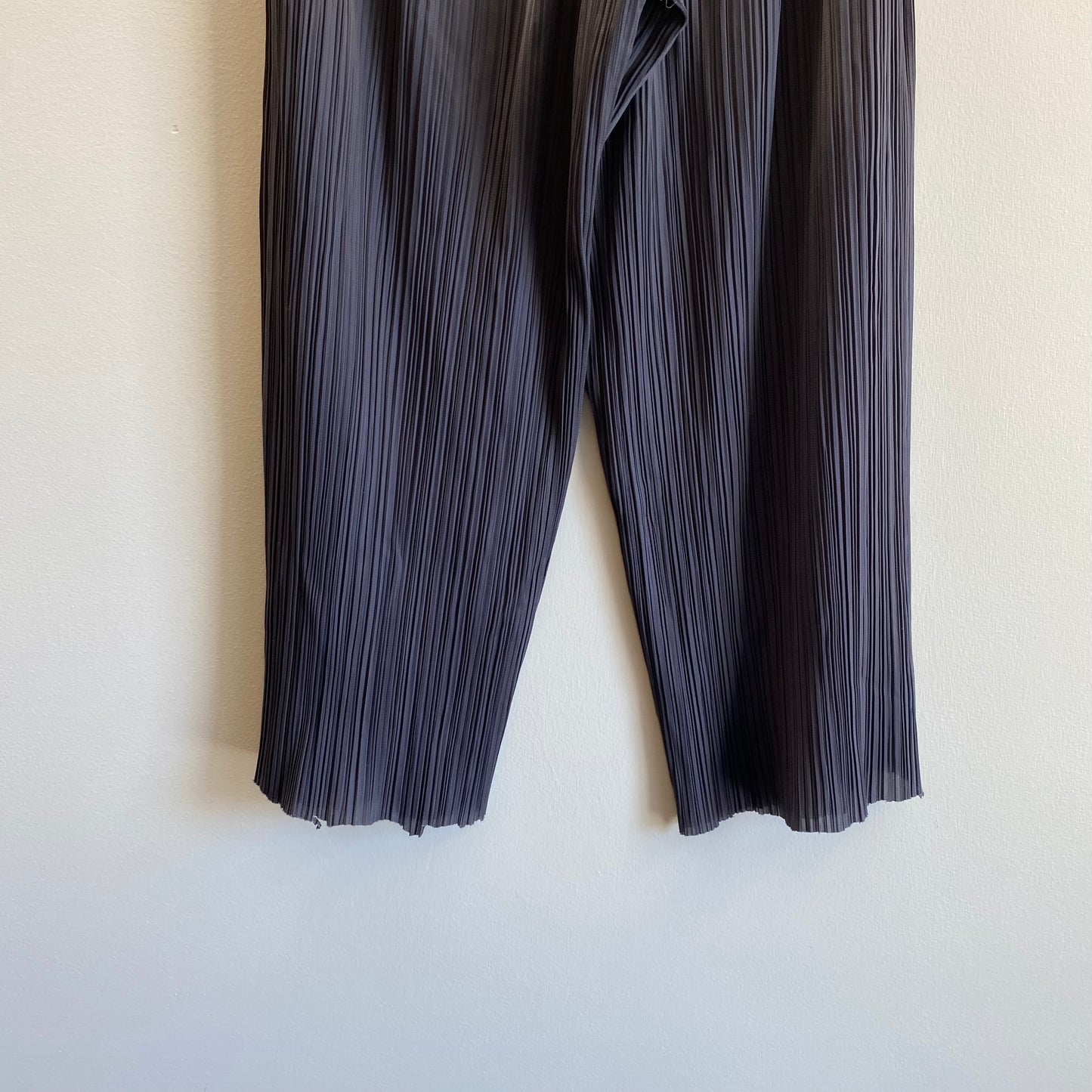 Issey Miyake Grey Pleats Please Cut Off Caprese