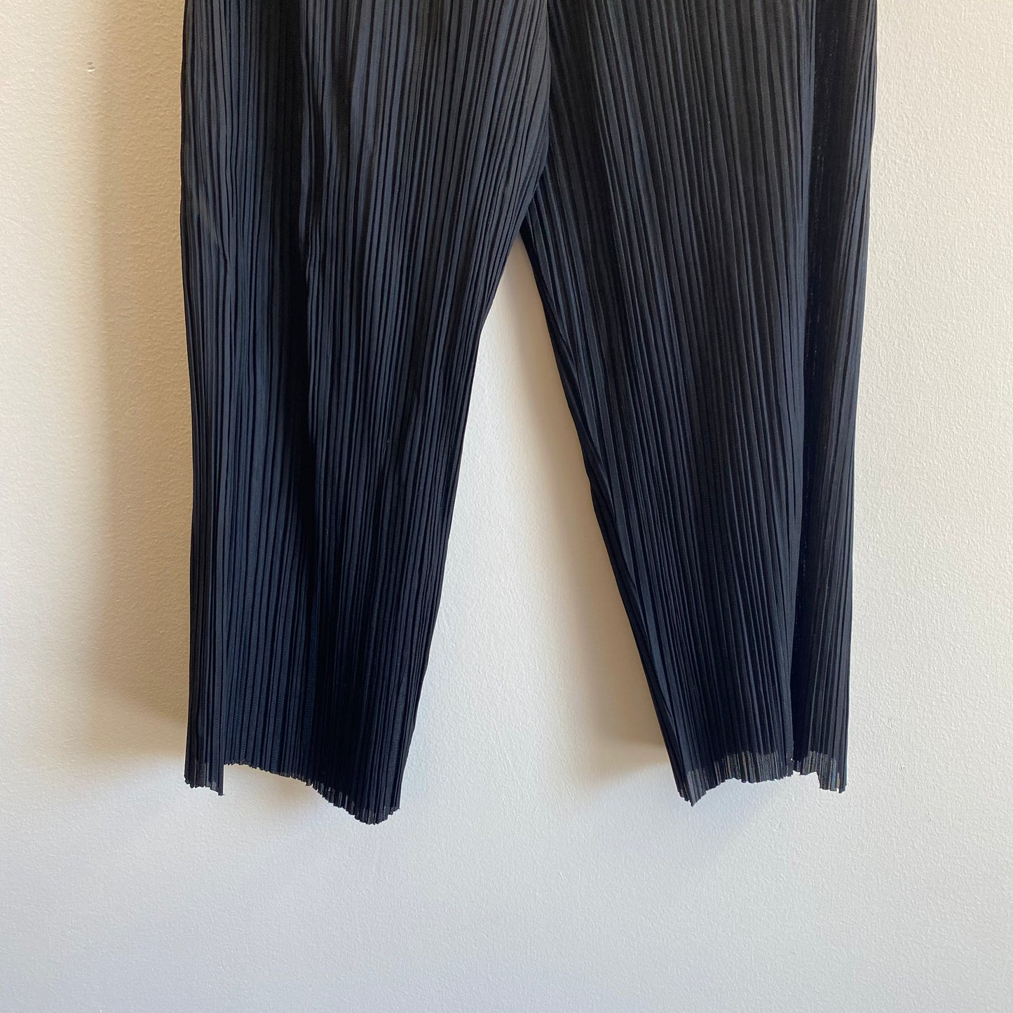 Issey MIyake Pleats Please Cut Off Caprese