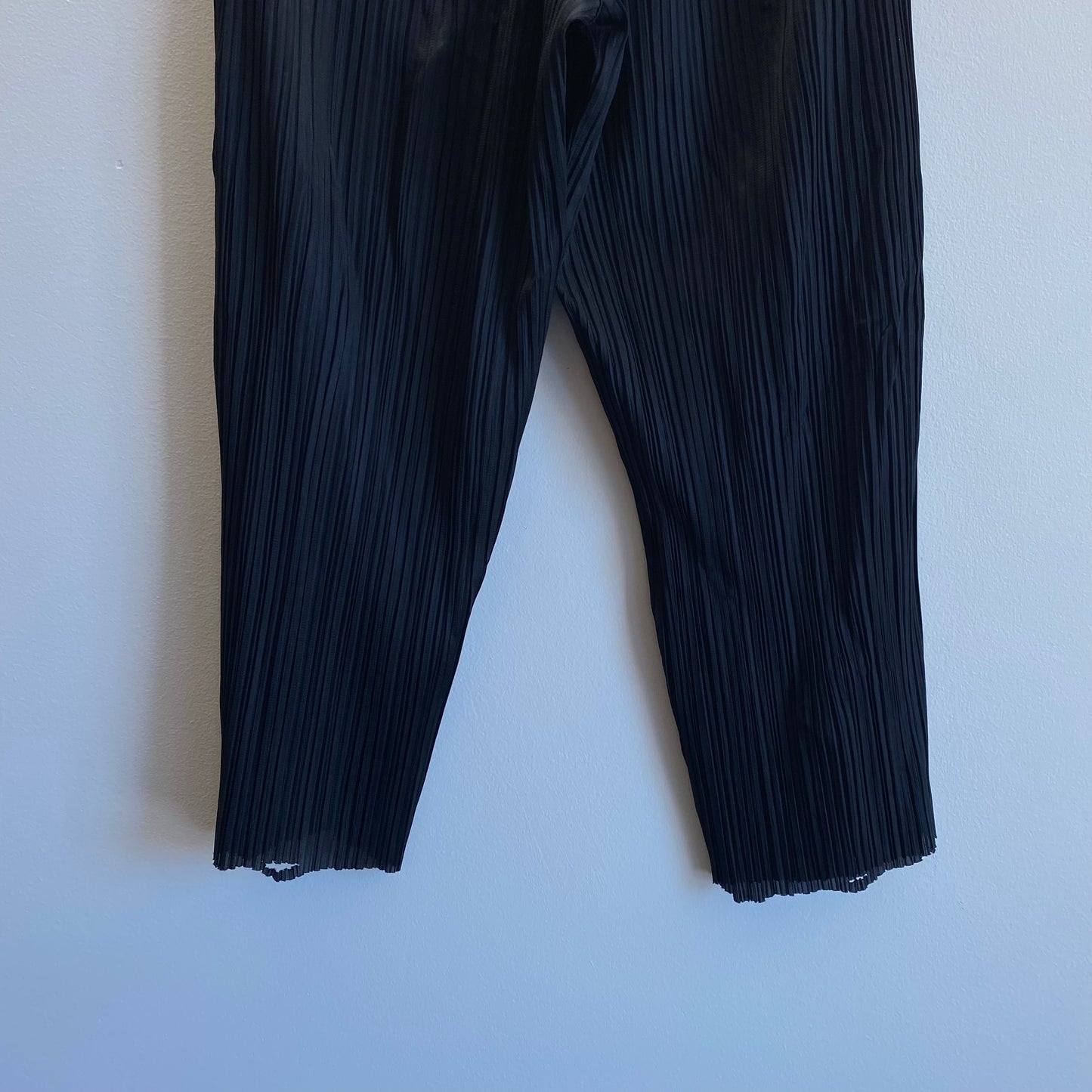 Issey MIyake Pleats Please Cut Off Caprese
