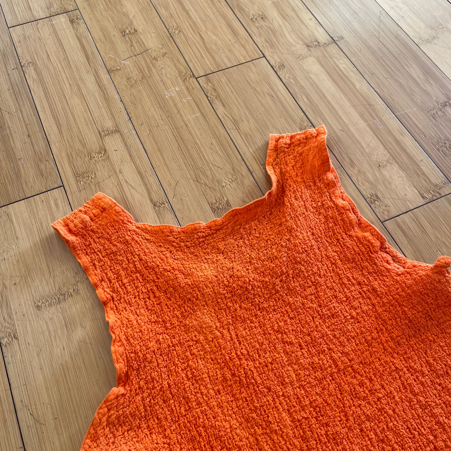 Issey Miyake ME Crinkle Tank-Top