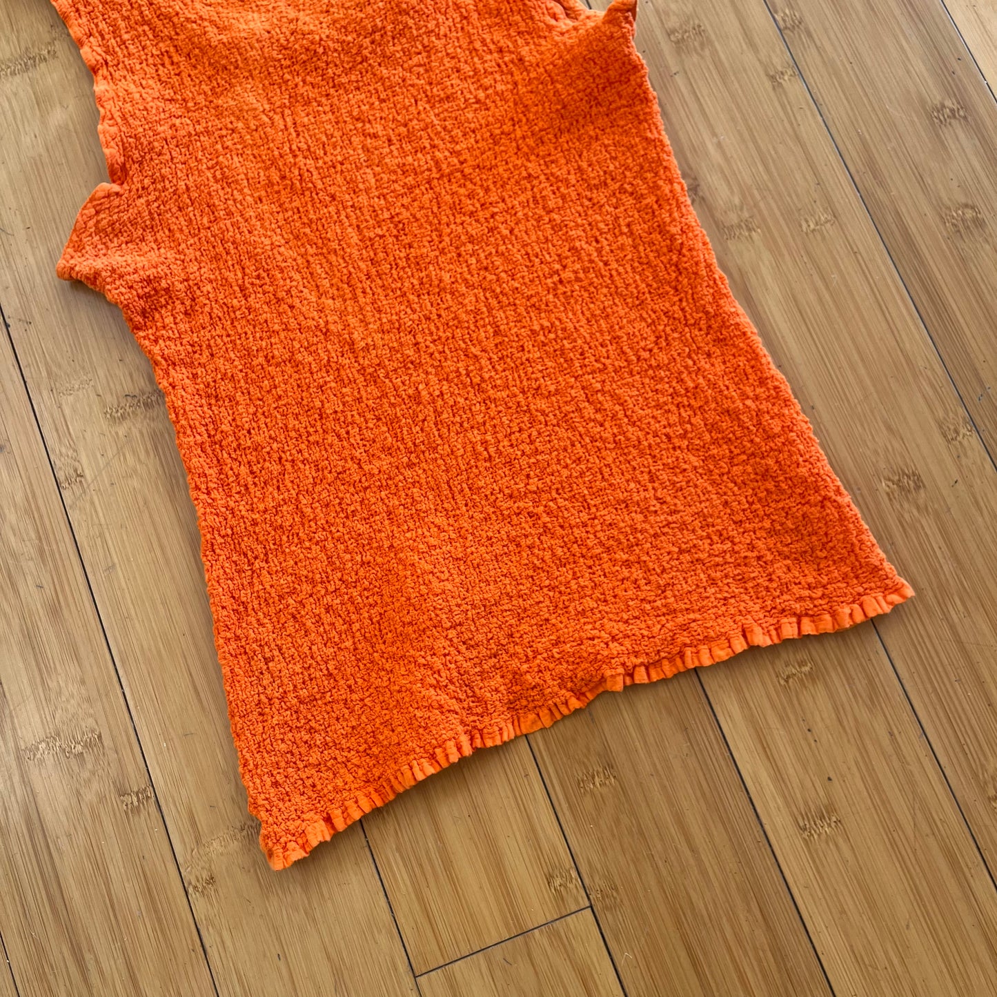 Issey Miyake ME Crinkle Tank-Top