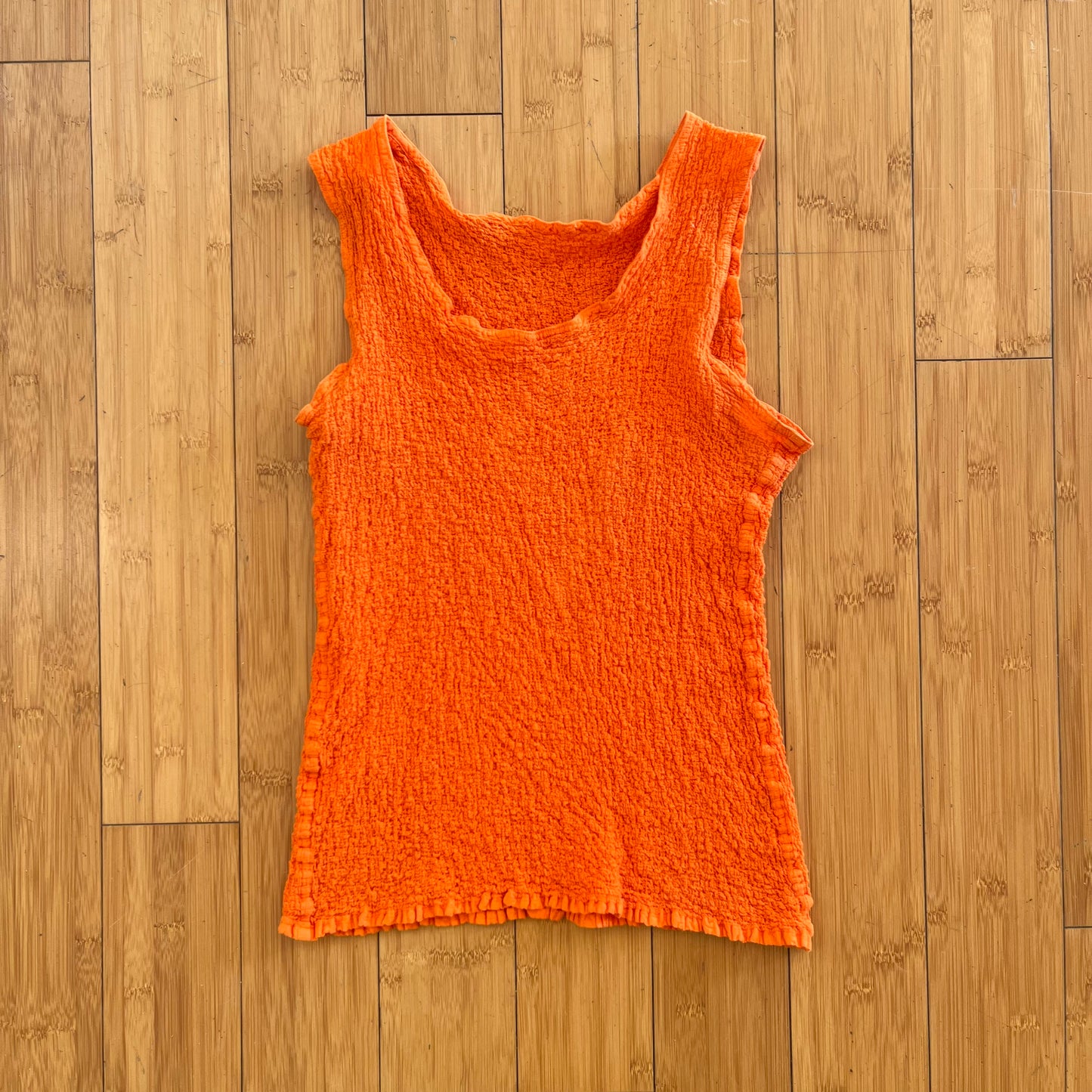 Issey Miyake ME Crinkle Tank-Top