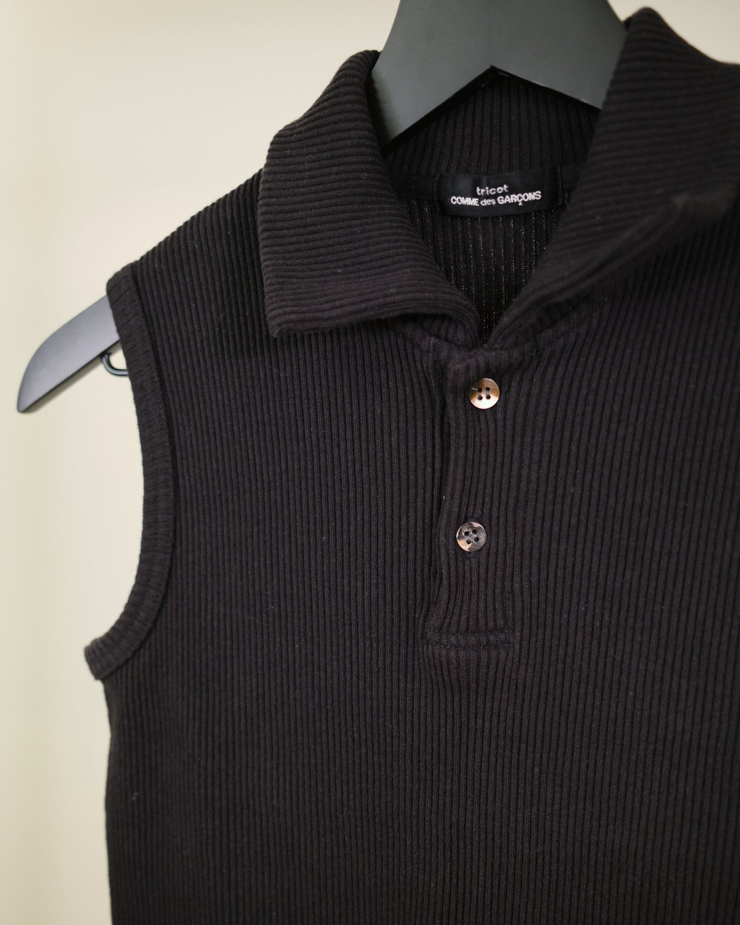 Tricot Comme Des Garcons Sleeveless Rib Cut And Sew