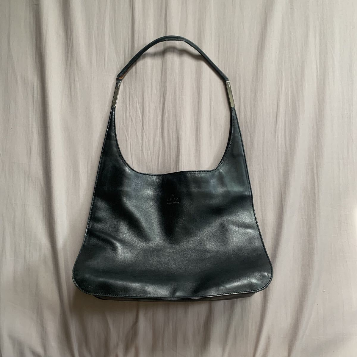 Gucci Leather Shoulder Bag - Black